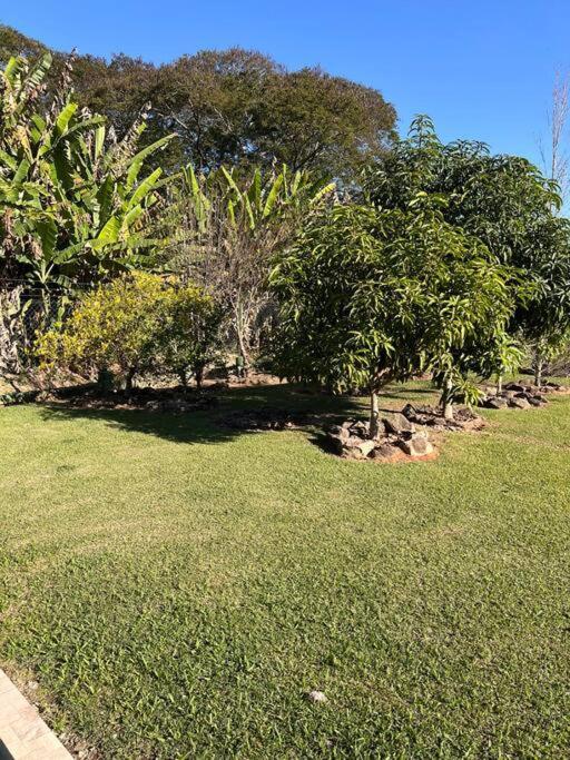 Tranquilo E Perto De Tudo Em Sr São Roque Exterior foto